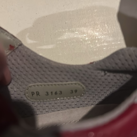 Prada Shoes America's Cup Low Top Sneakers Red Leather Women's Shoes Size 39 - Picture 6 of 6